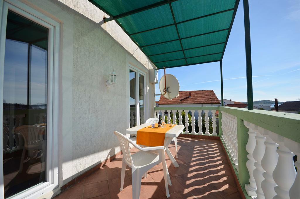 Apartments Nada Водице Экстерьер фото