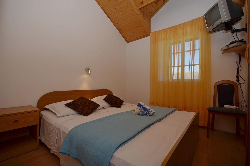Apartments Nada Водице Экстерьер фото